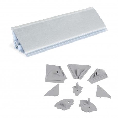 Emuca Copete triangular para cocina Plasline con accesorios para instalación.